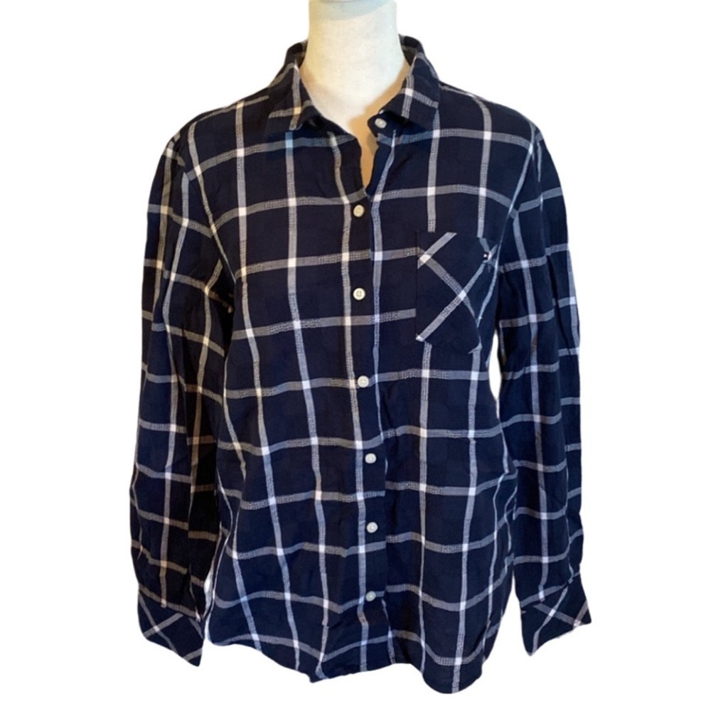 TOMMY HILFIGER long-sleeve, button-down shirt. Size S. Navy blue & white. Nice!